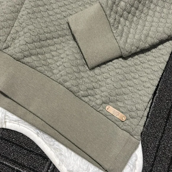 BKE Buckle Women’s Olive Green Quilted Pullover Hoodie Size Medium - Picture 11 of 16